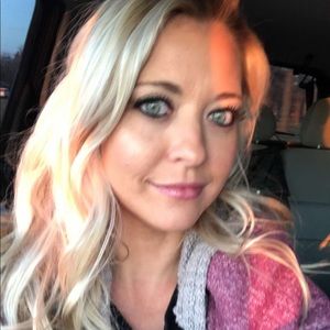 Meet your Posher, Kaye